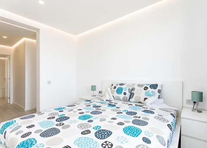 Oceanfront 아파트 *