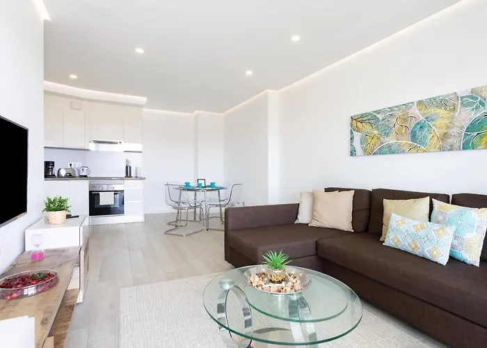 Oceanfront * أذيخي