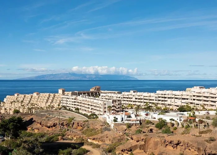 Oceanfront أذيخي