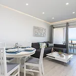شقة Oceanfront أذيخي