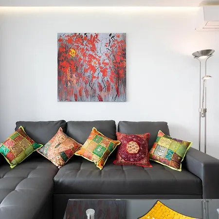 Oceanfront Daire *