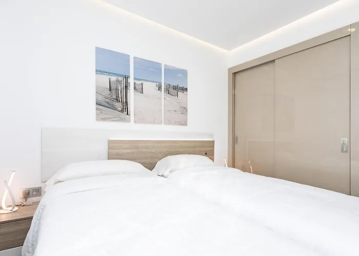 Oceanfront Apartmán *